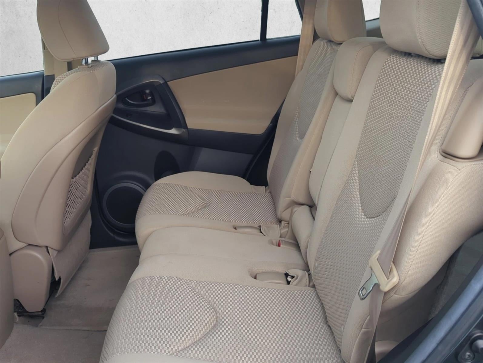 2012 Toyota RAV4 FWD 4dr I4 (Natl)