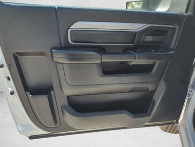 2021 RAM 3500 Tradesman 4x4 Reg Cab 8' Box