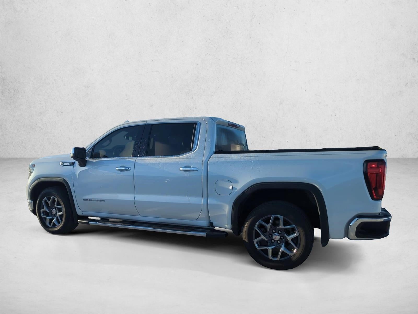 2023 GMC Sierra 1500 Crew Cab Short Box 2-Wheel Drive SLT