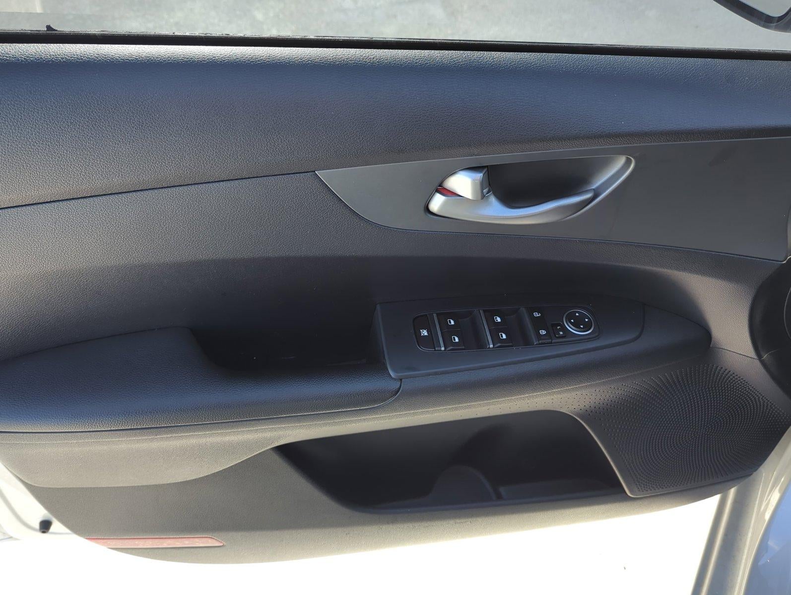 2020 Kia Forte LXS IVT