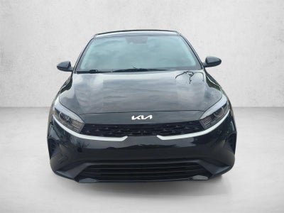 2023 Kia Forte LXS IVT
