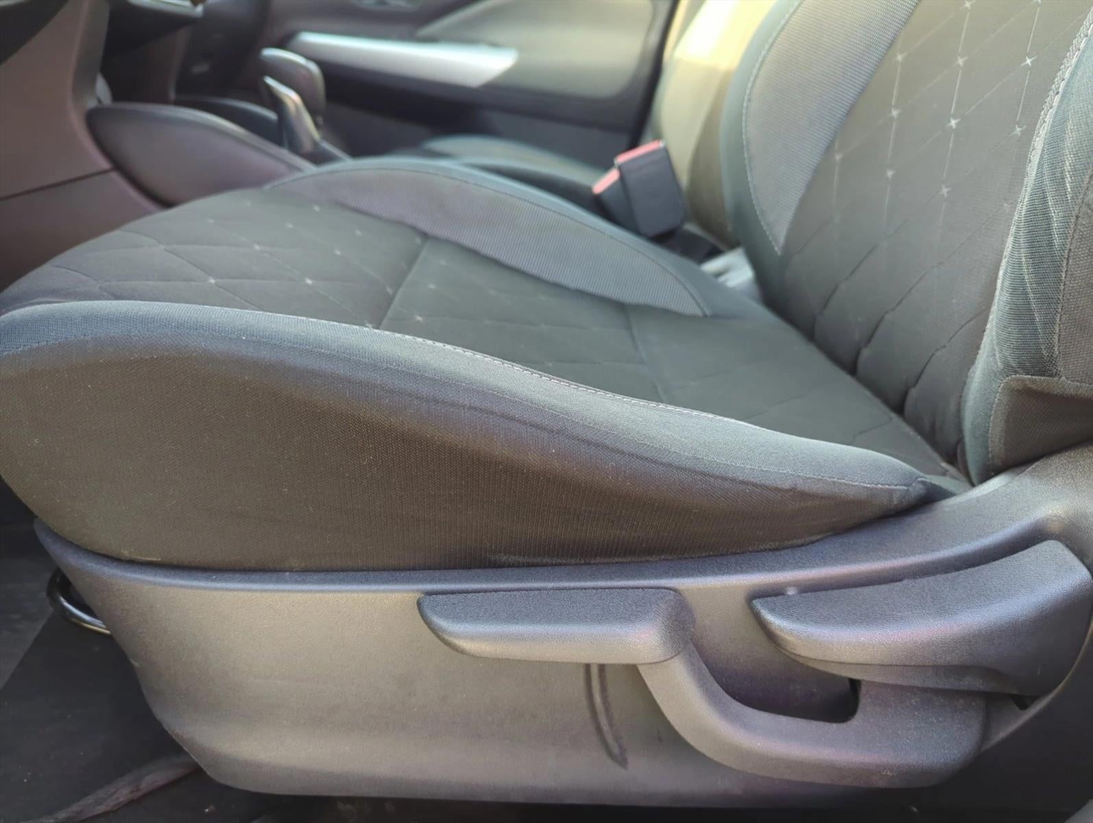 2020 Nissan Kicks SV FWD