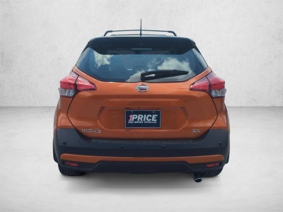 2020 Nissan Kicks SR FWD