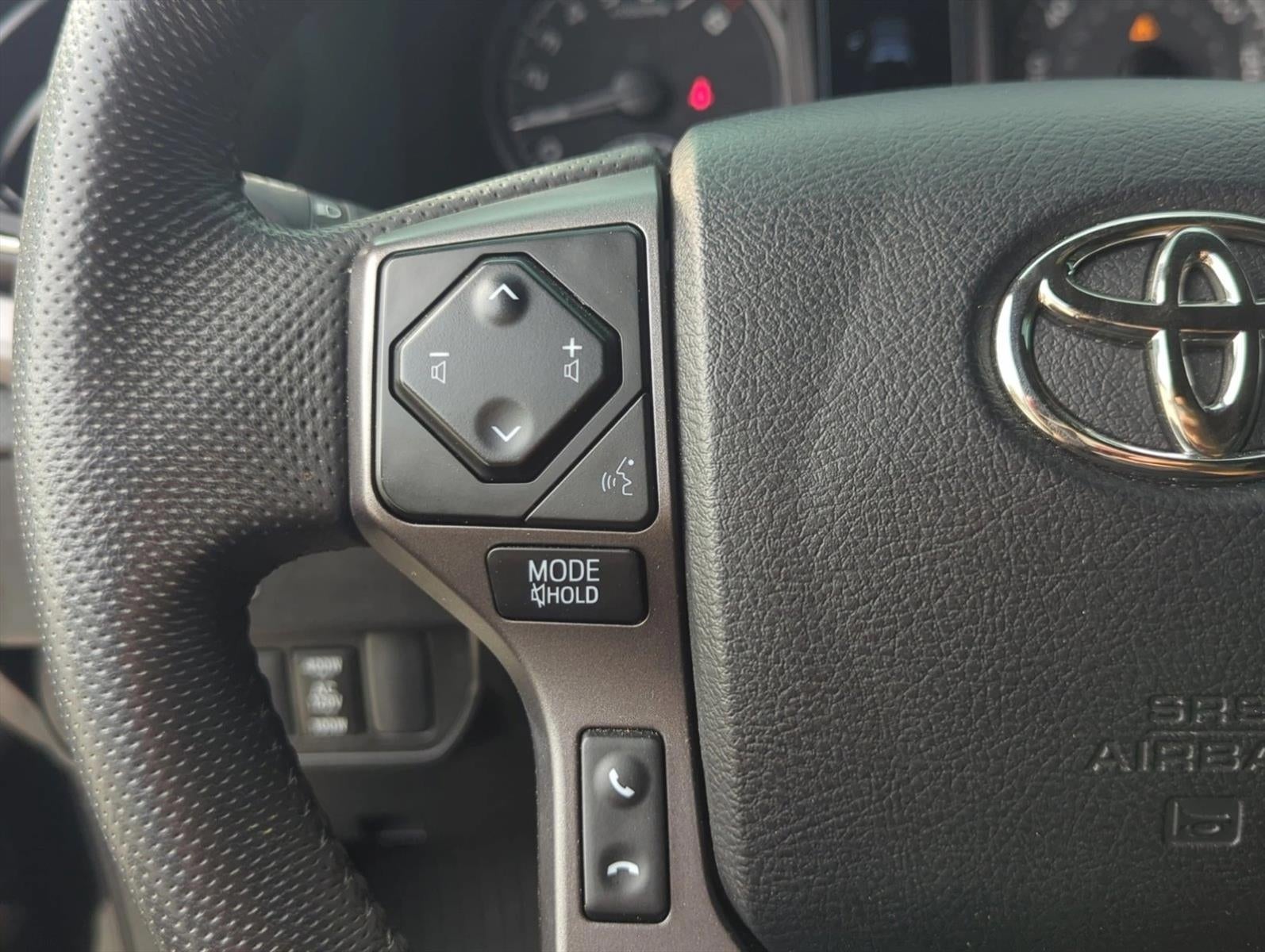 2022 Toyota Tacoma 2WD 2WD TRD Sport Double Cab 5' Bed V6 AT (Natl)
