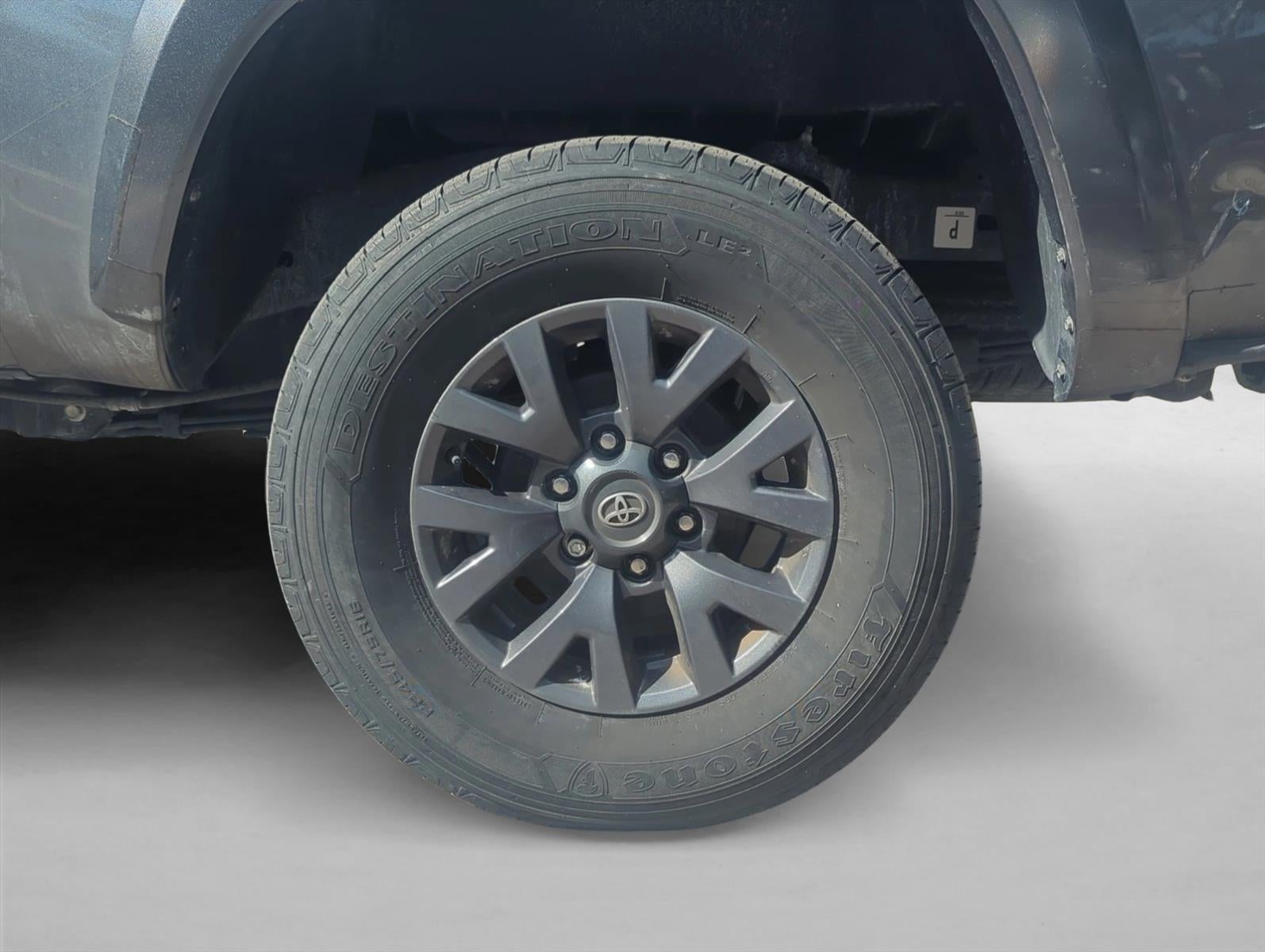 2023 Toyota Tacoma 2WD 2WD SR5 Double Cab 6' Bed V6 AT (GS)