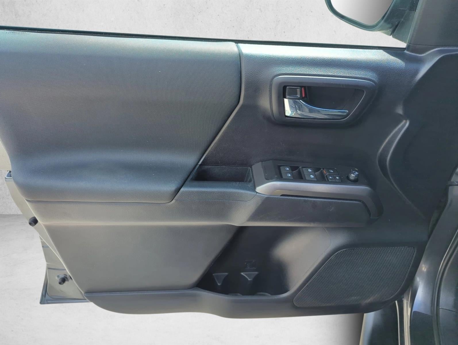 2021 Toyota Tacoma 4WD 4WD TRD Sport Double Cab 5' Bed V6 AT (Natl)