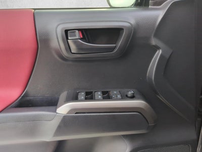 2023 Toyota Tacoma 4WD 4WD SR5 Double Cab 5' Bed V6 AT (GS)