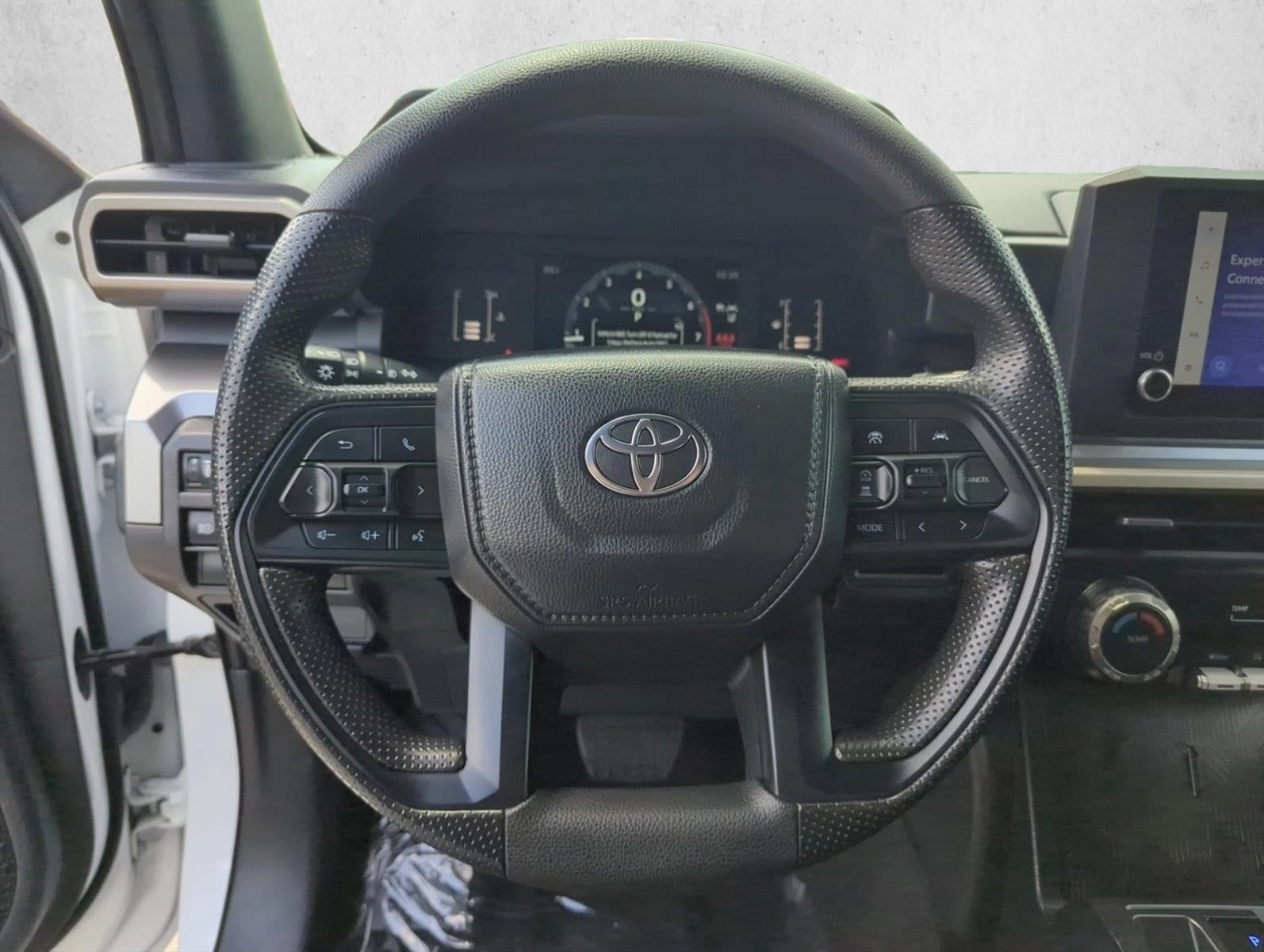 2024 Toyota Tacoma 2WD 2WD SR5 Double Cab 5' Bed AT (Natl)