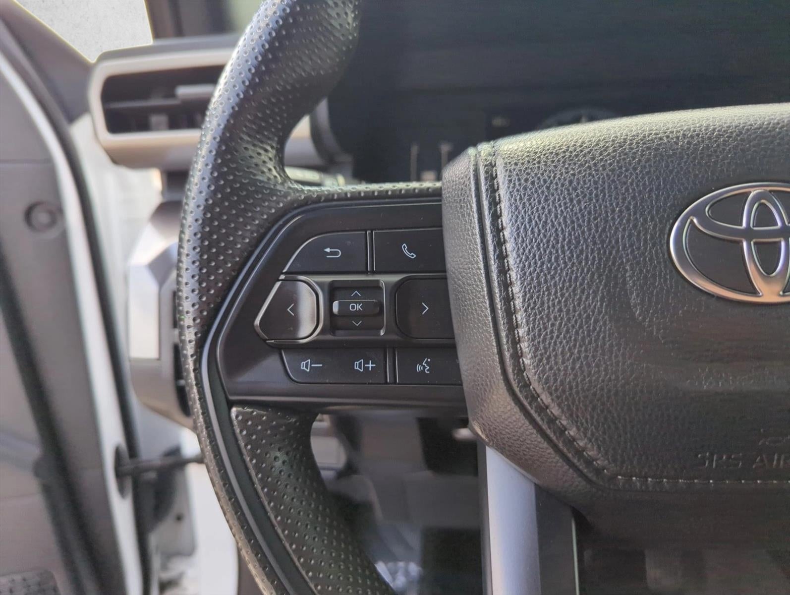 2024 Toyota Tacoma 2WD 2WD SR5 Double Cab 5' Bed AT (Natl)