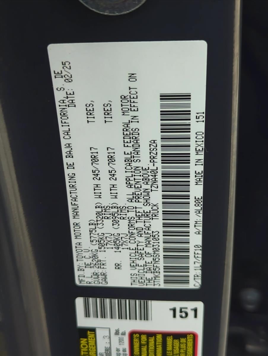 2025 Toyota Tacoma 2WD 2WD SR5 Double Cab 5' Bed AT (SE)
