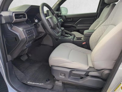 2025 Toyota Tacoma 2WD 2WD SR5 Double Cab 5' Bed AT (Natl)