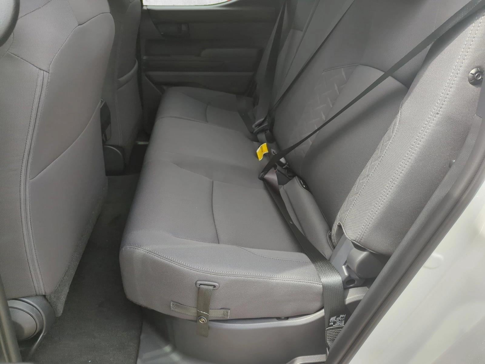 2024 Toyota Tacoma 2WD 2WD SR5 Double Cab 5' Bed AT (Natl)