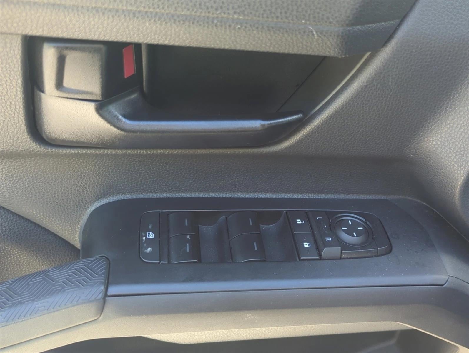 2024 Toyota Tacoma 2WD 2WD SR5 Double Cab 5' Bed AT (Natl)
