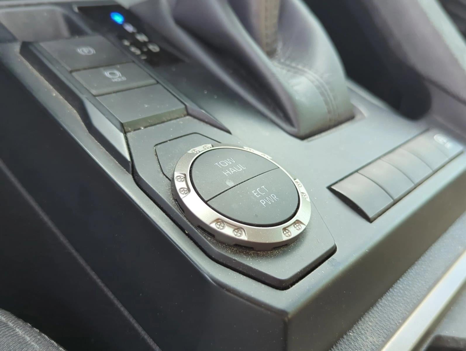 2024 Toyota Tacoma 2WD 2WD SR5 Double Cab 5' Bed AT (Natl)