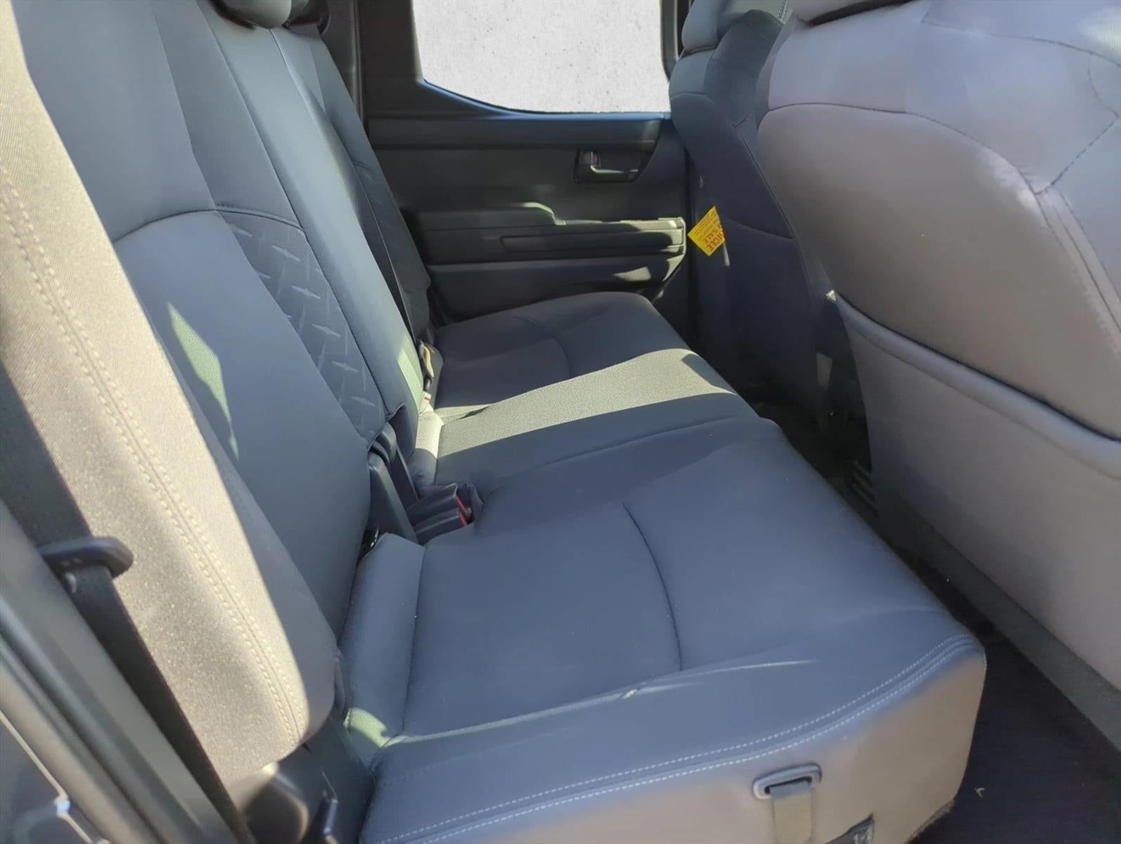 2024 Toyota Tacoma 2WD 2WD SR5 Double Cab 5' Bed AT (Natl)