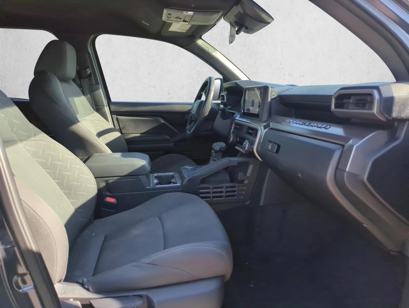 2024 Toyota Tacoma 2WD 2WD SR5 Double Cab 5' Bed AT (Natl)