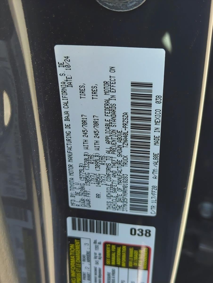 2024 Toyota Tacoma 2WD 2WD SR5 Double Cab 5' Bed AT (Natl)