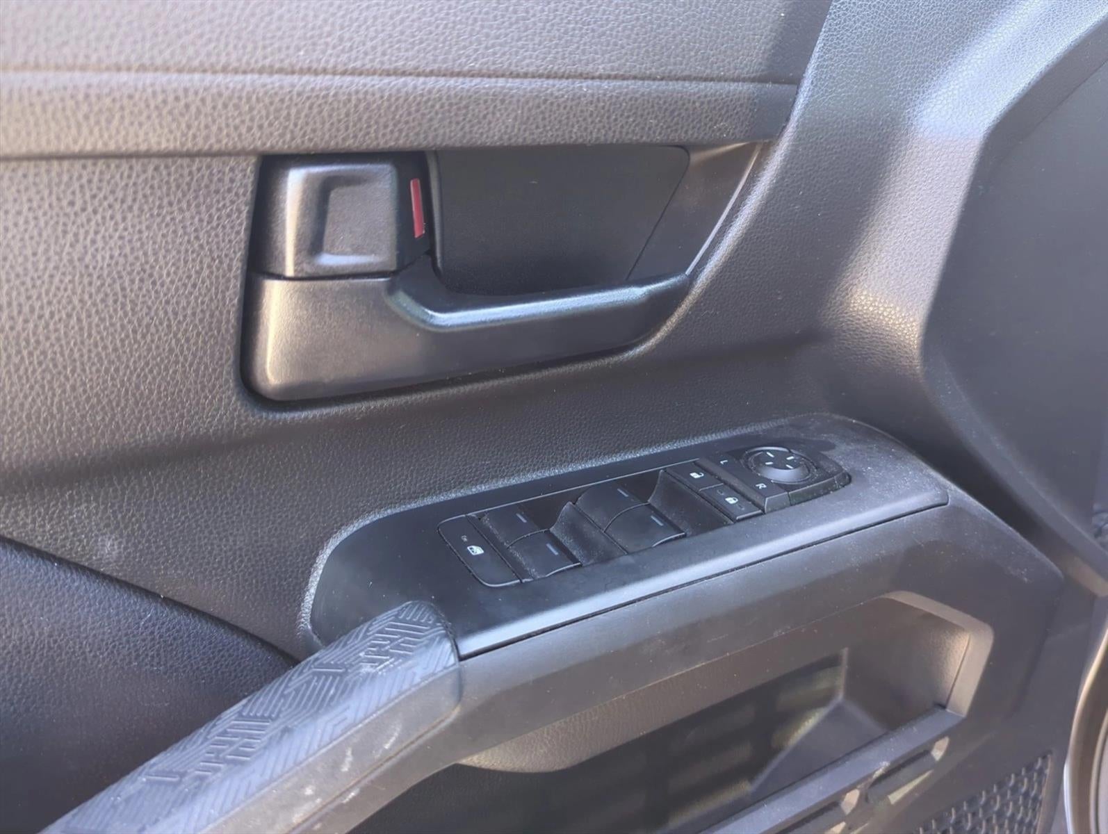 2024 Toyota Tacoma 2WD 2WD SR5 Double Cab 5' Bed AT (Natl)