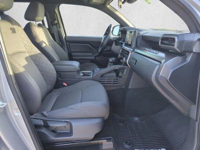 2024 Toyota Tacoma 2WD 2WD SR5 Double Cab 5' Bed AT (SE)