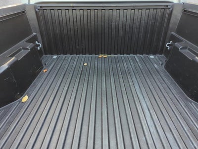 2024 Toyota Tacoma 2WD 2WD SR5 Double Cab 5' Bed AT (SE)