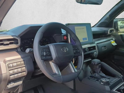 2026 Toyota Tacoma 4WD 4WD TRD Off Road Double Cab 5' Bed AT (Natl)