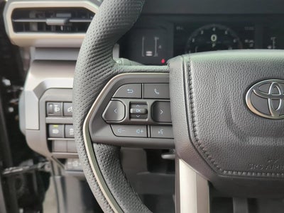 2025 Toyota Tacoma 2WD 2WD SR5 Double Cab 5' Bed AT (SE)