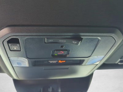 2026 Toyota Tacoma 2WD 2WD SR5 Double Cab 5' Bed AT (SE)