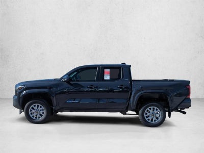 2026 Toyota Tacoma 2WD 2WD SR5 Double Cab 5' Bed AT (SE)