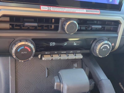 2025 Toyota Tacoma 2WD 2WD SR5 Double Cab 5' Bed AT (SE)
