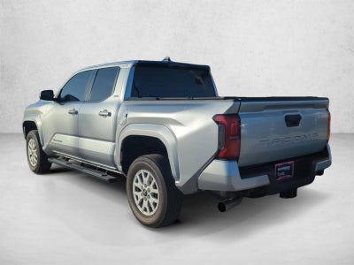 2024 Toyota Tacoma 2WD 2WD SR5 Double Cab 5' Bed AT (SE)