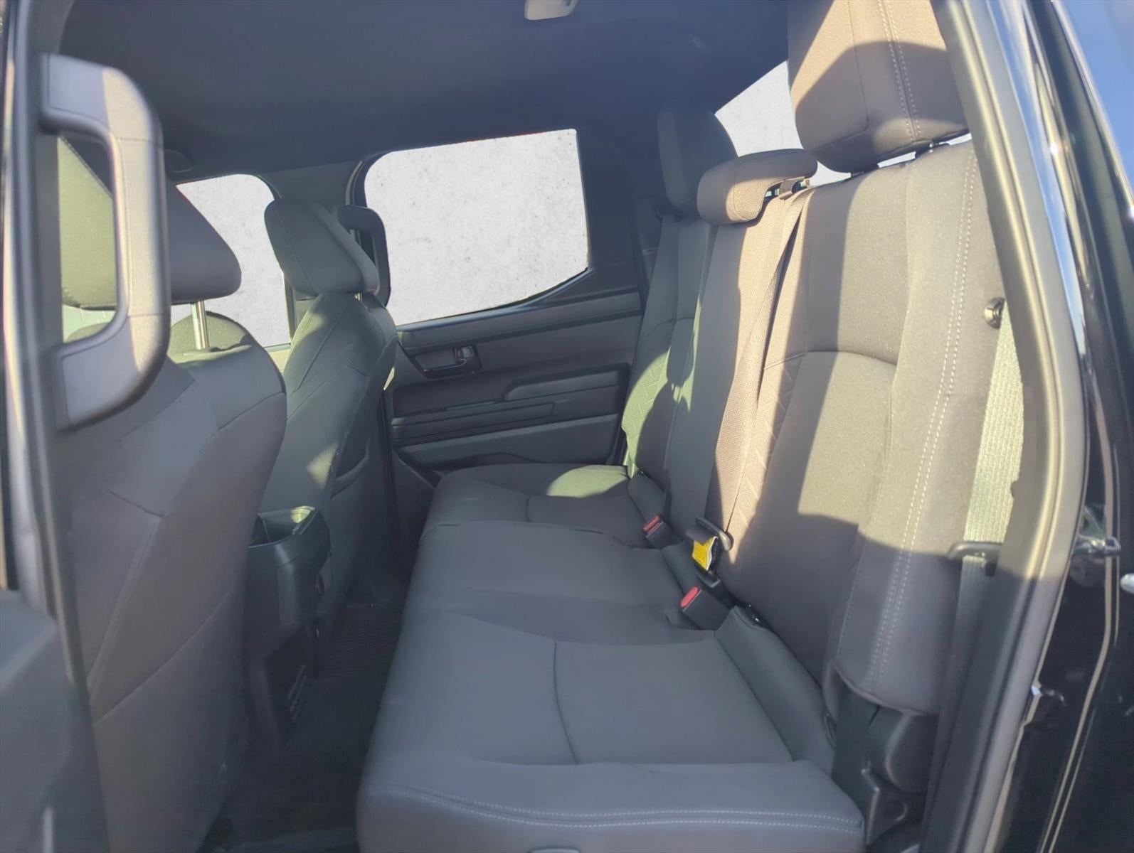 2025 Toyota Tacoma 2WD 2WD SR Double Cab 5' Bed AT (GS)