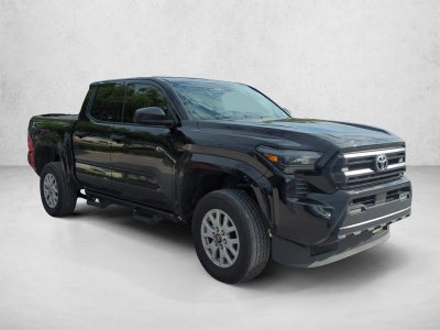 2025 Toyota Tacoma 2WD 2WD SR Double Cab 5' Bed AT (GS)