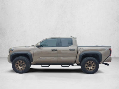 2026 Toyota Tacoma 4WD 4WD TRD Off Road Hybrid Double Cab 5' Bed AT (Natl)