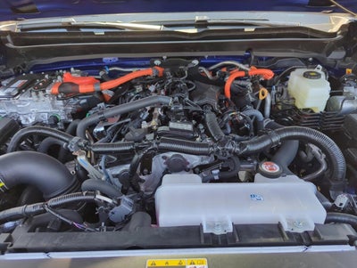 2025 Toyota Tacoma 4WD 4WD TRD Off Road Hybrid Double Cab 5' Bed AT (Natl)