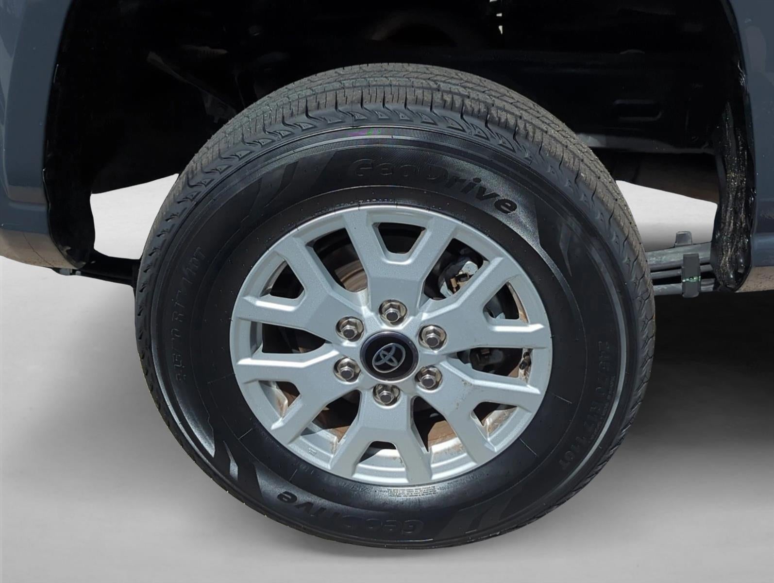 2025 Toyota Tacoma 4WD 4WD SR Double Cab 5' Bed AT (GS)