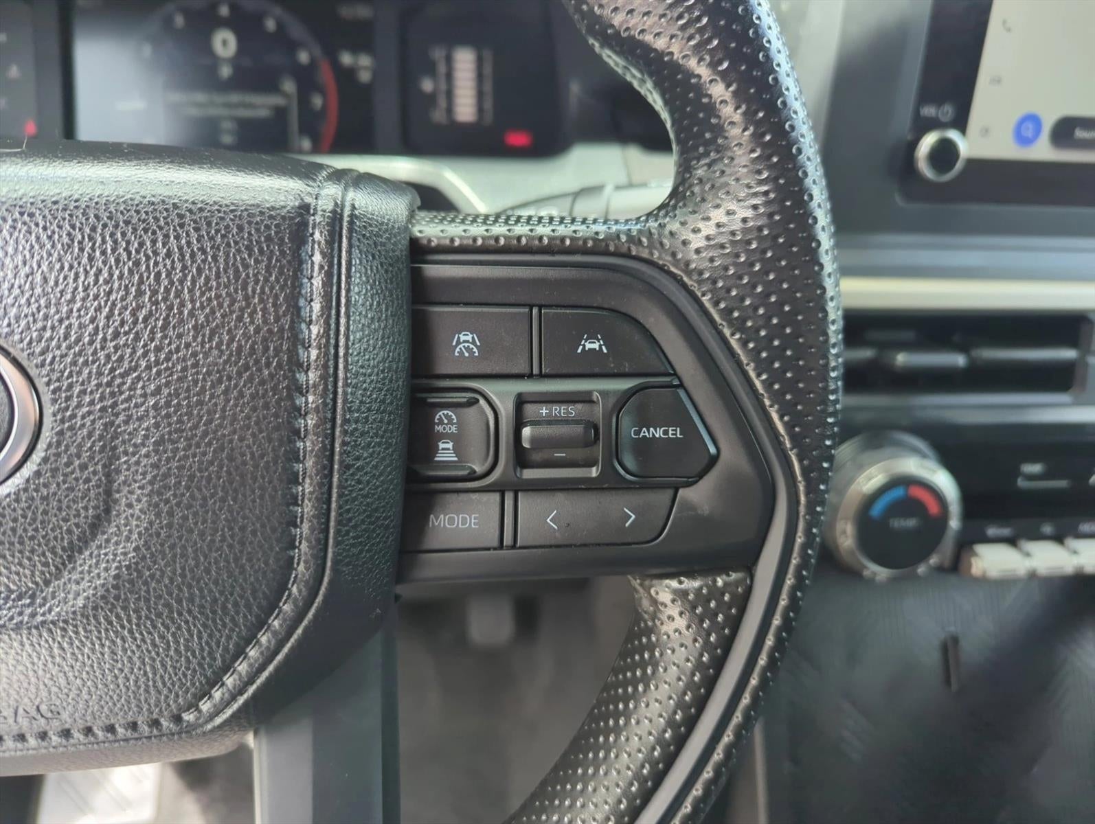 2025 Toyota Tacoma 4WD 4WD SR Double Cab 5' Bed AT (GS)