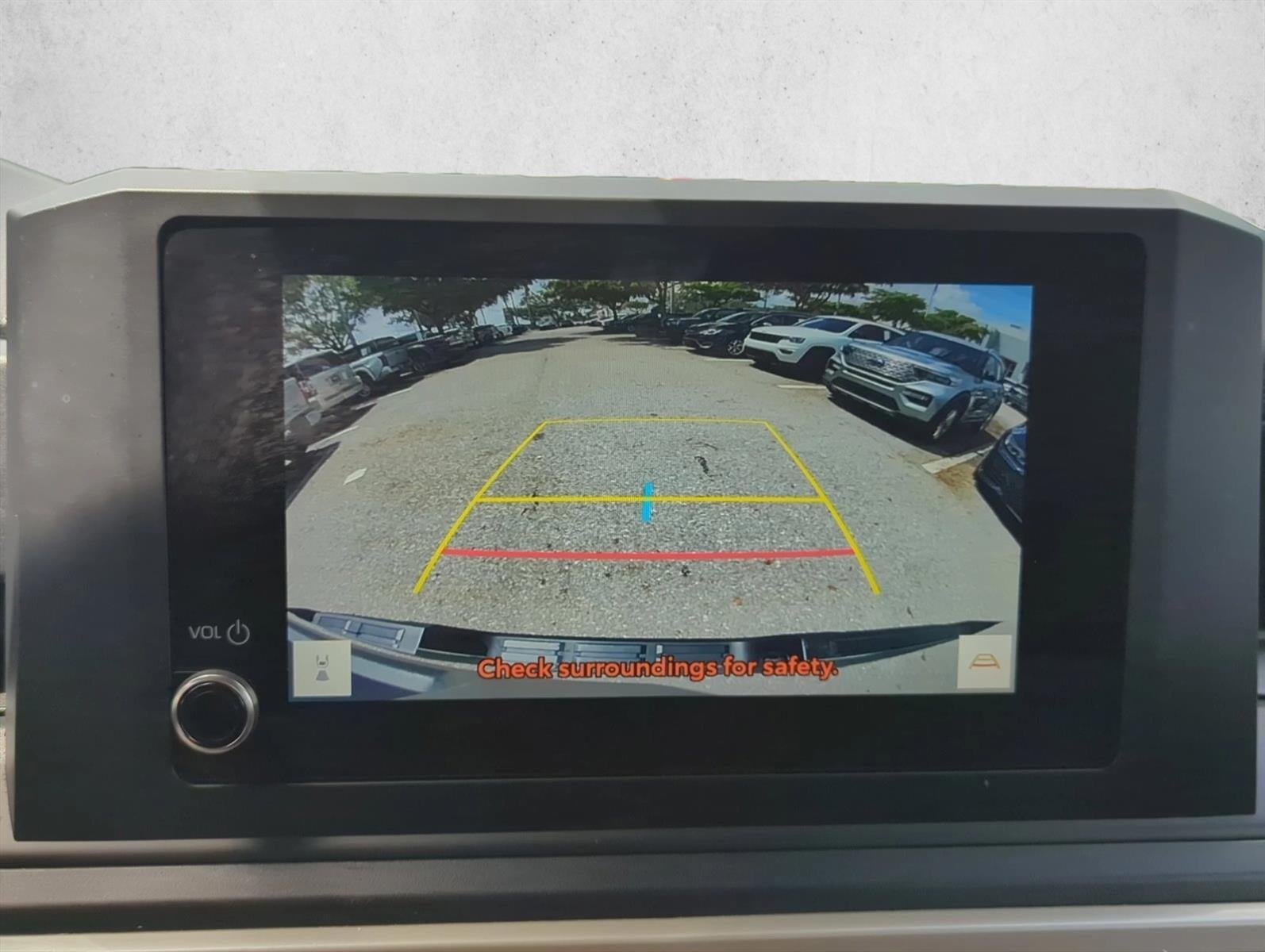 2025 Toyota Tacoma 4WD 4WD SR Double Cab 5' Bed AT (GS)