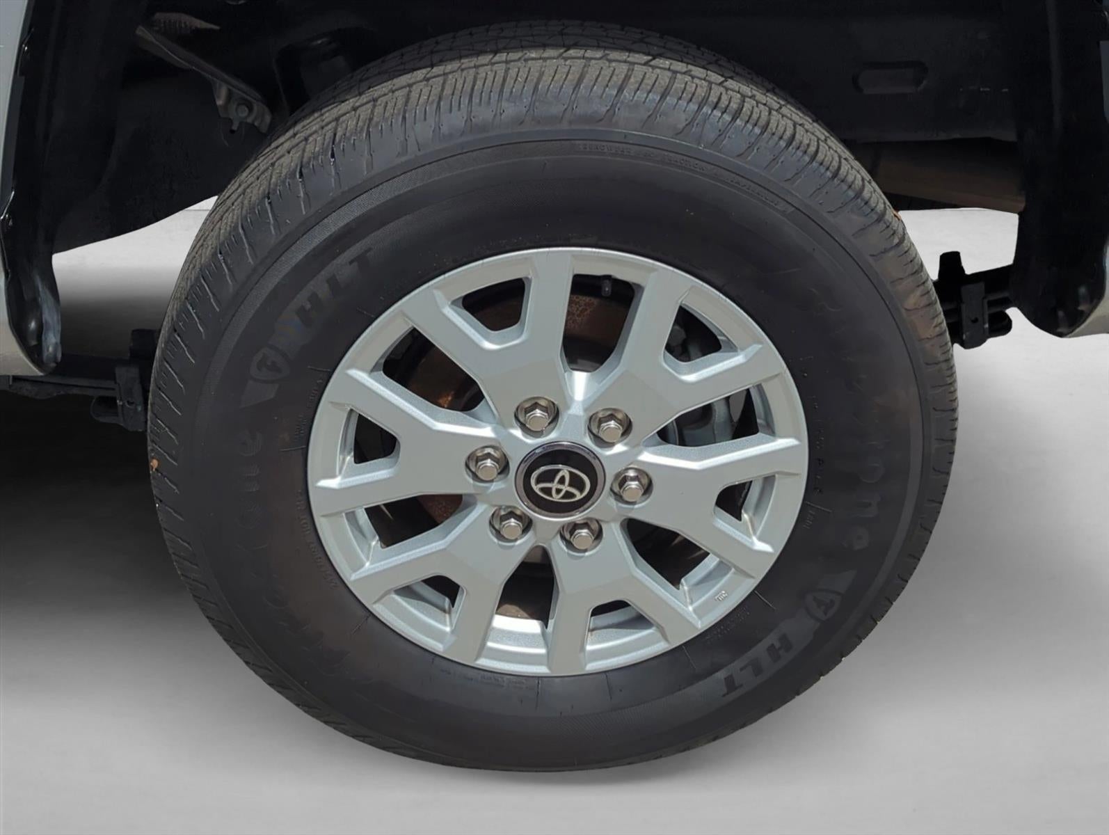 2025 Toyota Tacoma 4WD 4WD SR Double Cab 5' Bed AT (GS)