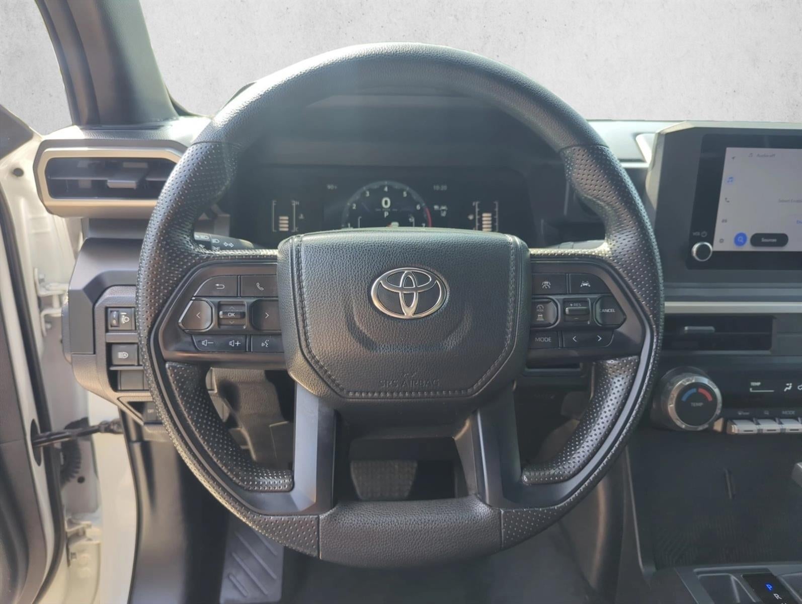 2024 Toyota Tacoma 4WD 4WD SR Double Cab 5' Bed AT (GS)