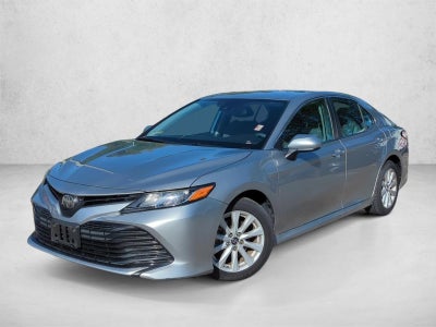 2019 Toyota Camry LE Auto (SE)