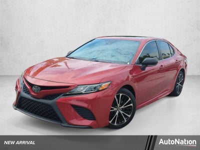 2019 Toyota Camry SE Auto (SE)