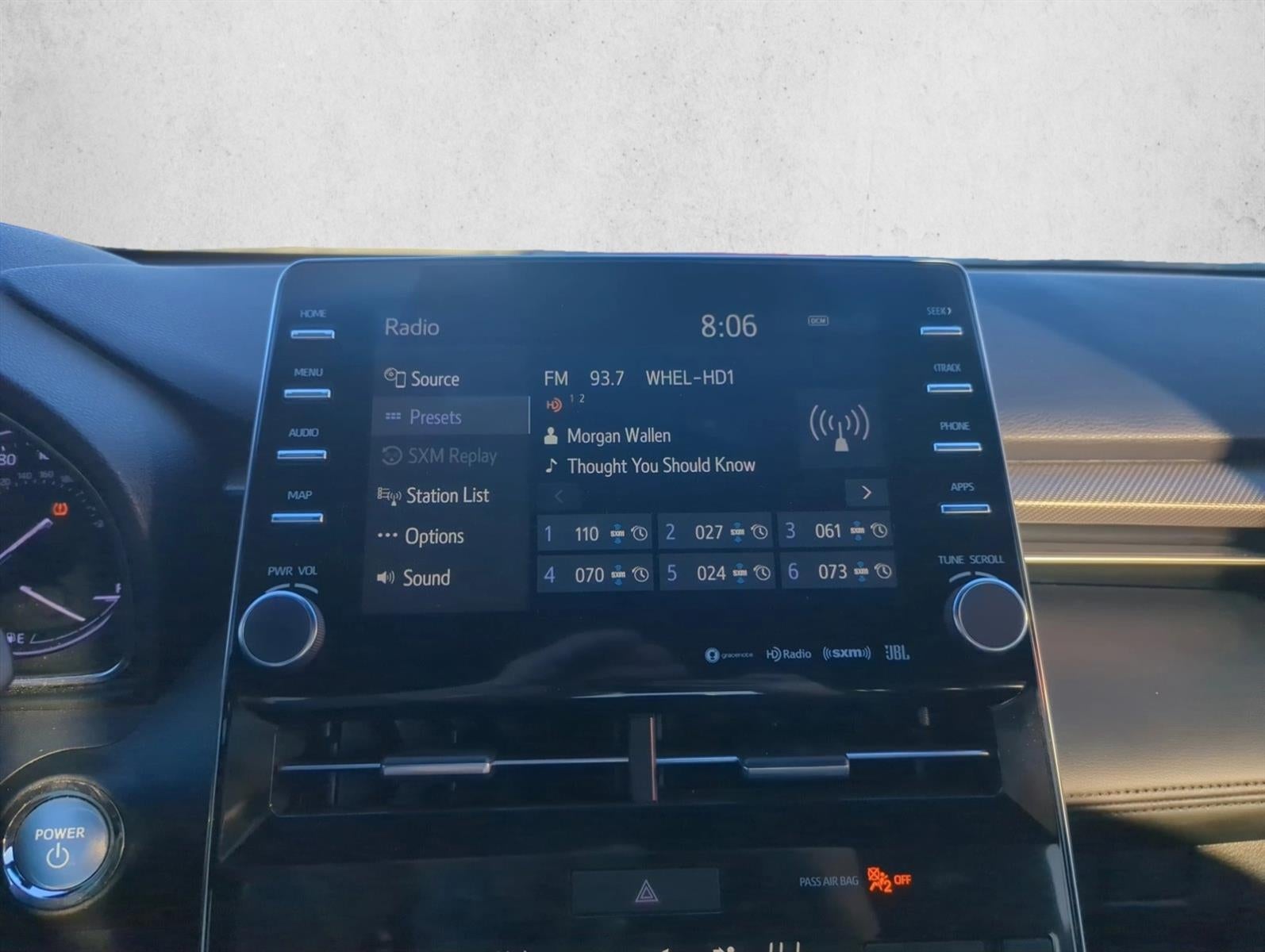 2019 Toyota Avalon Hybrid XSE (Natl)