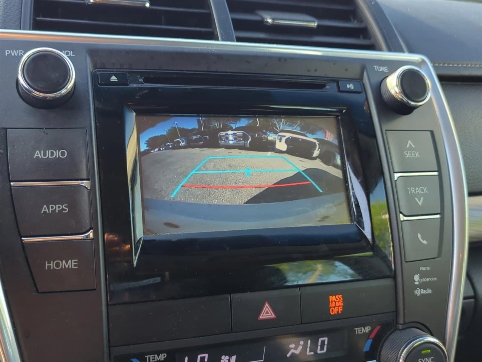 2015 Toyota Camry Hybrid 4dr Sdn LE (Natl)
