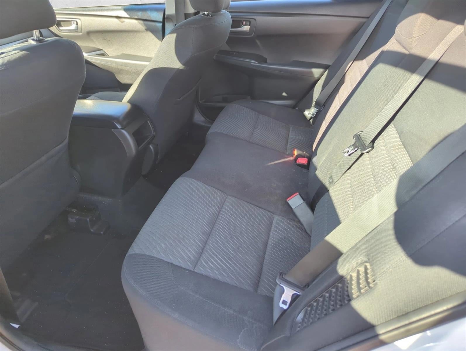 2015 Toyota Camry Hybrid 4dr Sdn LE (Natl)
