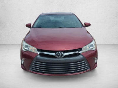 2017 Toyota Camry LE Auto (SE)