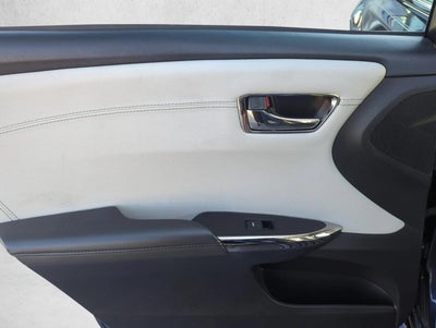 2016 Toyota Avalon 4dr Sdn Limited (Natl)