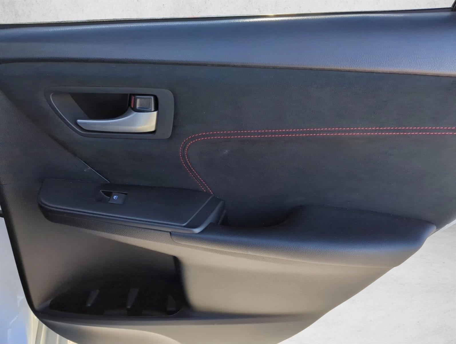 2017 Toyota Camry XSE V6 Auto (SE)