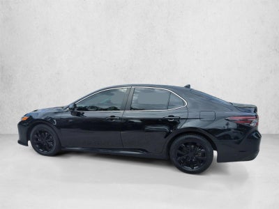 2023 Toyota Camry LE Auto (SE)