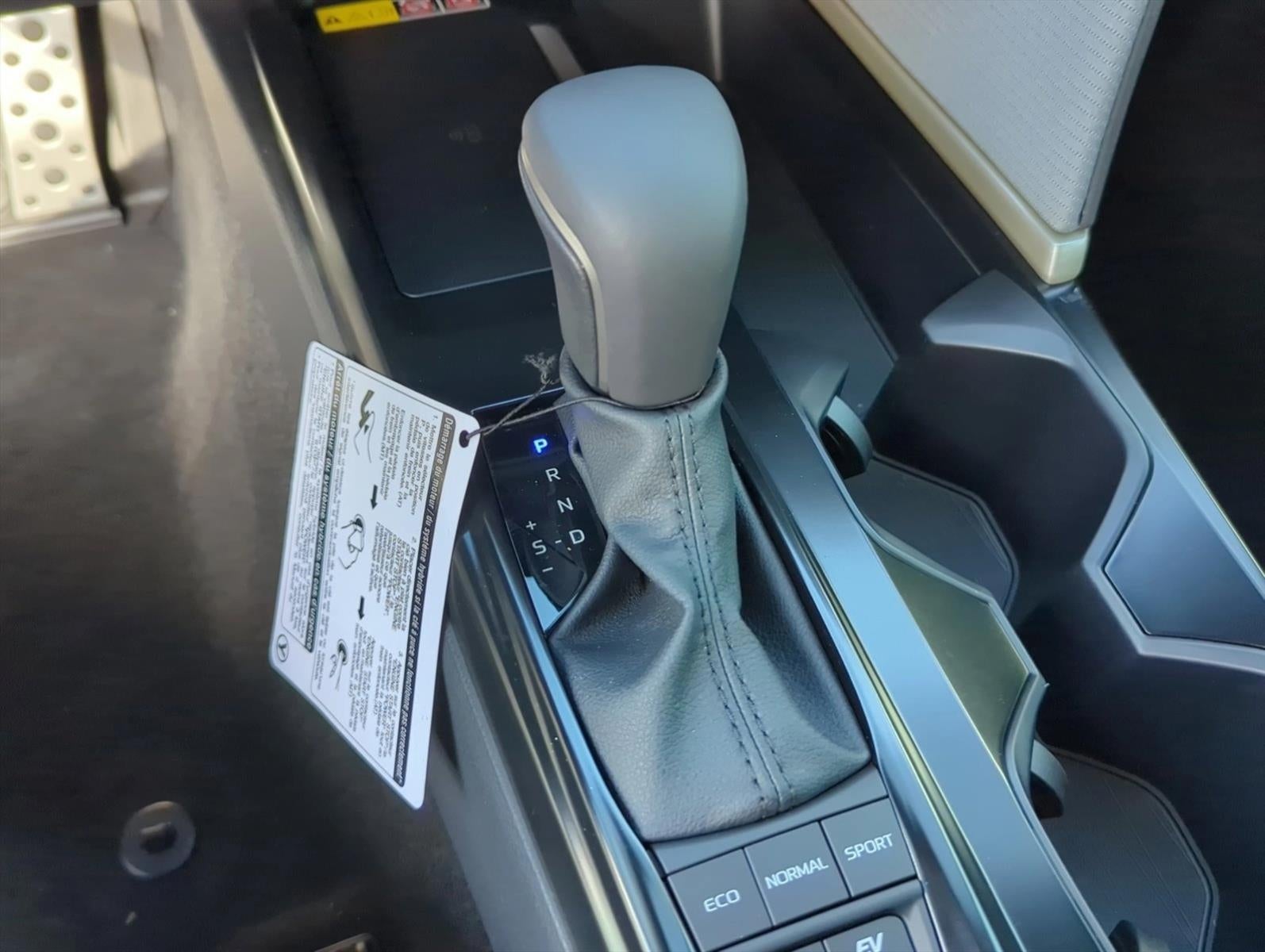 2026 Toyota Camry SE (SE)