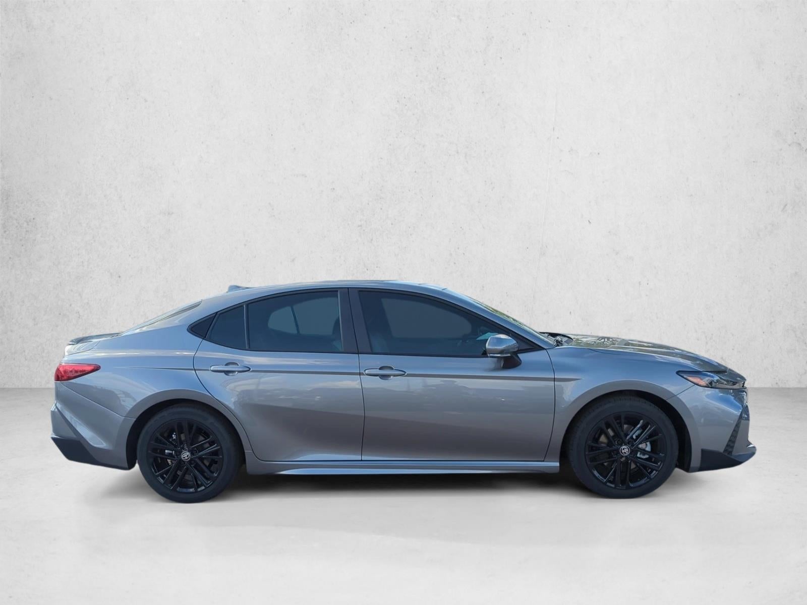 2026 Toyota Camry SE (SE)